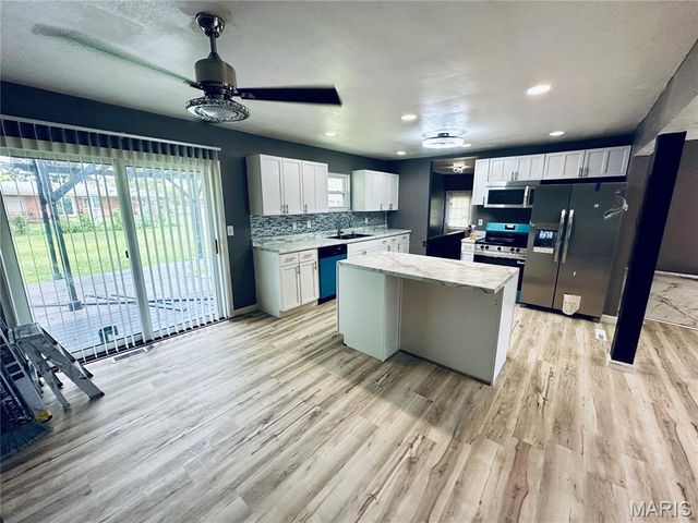 2509 Angela Drive, Granite City, IL 62040