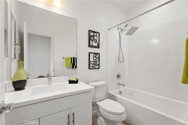 85 Savannah, Lake Forest, CA 92630