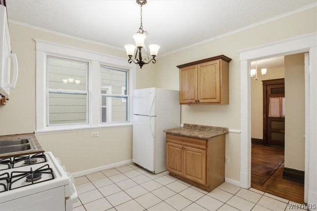 940 Lafayette Avenue, Buffalo, NY 14209