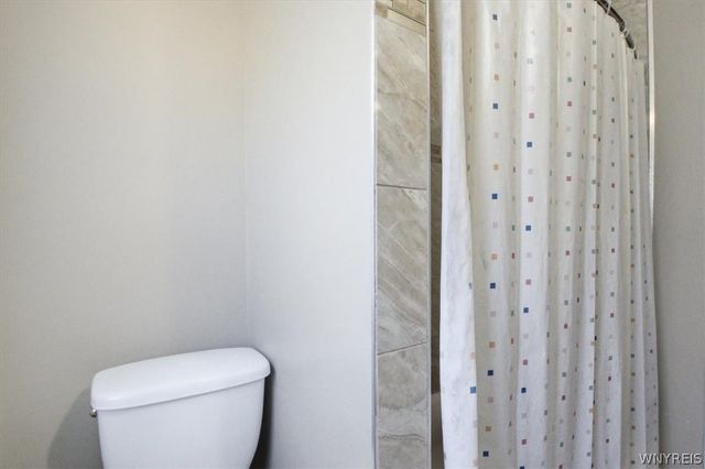 940 Lafayette Avenue, Buffalo, NY 14209