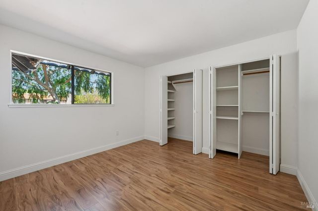 11 Pueblo Dr, San Rafael, CA 94903