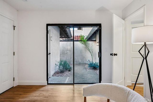 11 Pueblo Dr, San Rafael, CA 94903