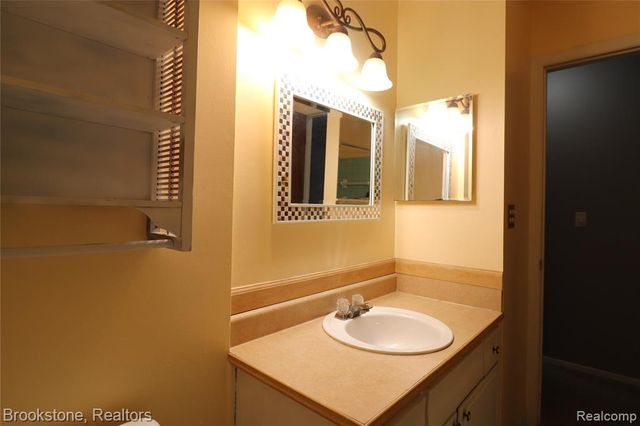 1640 Washtenaw Avenue, Ypsilanti, MI 48197