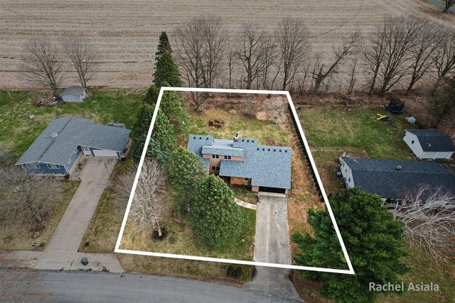 118 Maple Circle, Climax, MI 49034