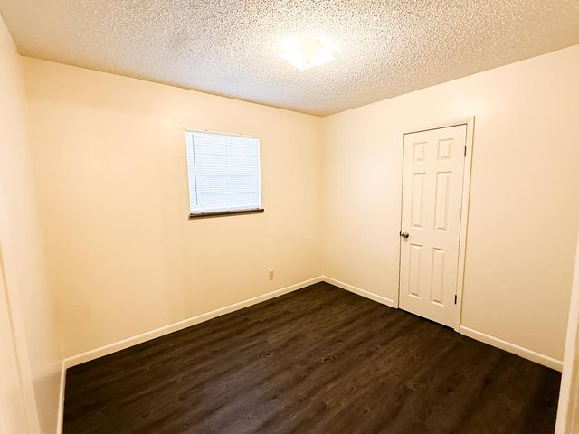 2600 Kristie Rd, Dothan, AL 36303