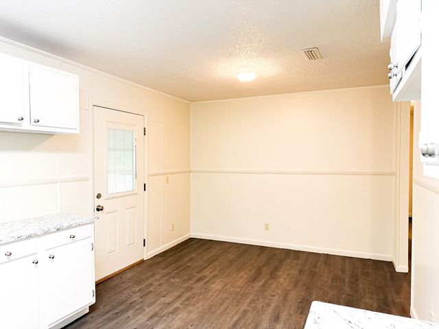 2600 Kristie Rd, Dothan, AL 36303