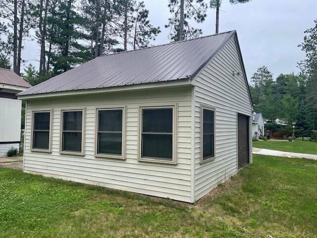 15306 County Road W, Crivitz, WI 54114