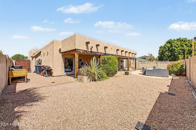1521 E FAIRFIELD Street, Mesa, AZ 85203
