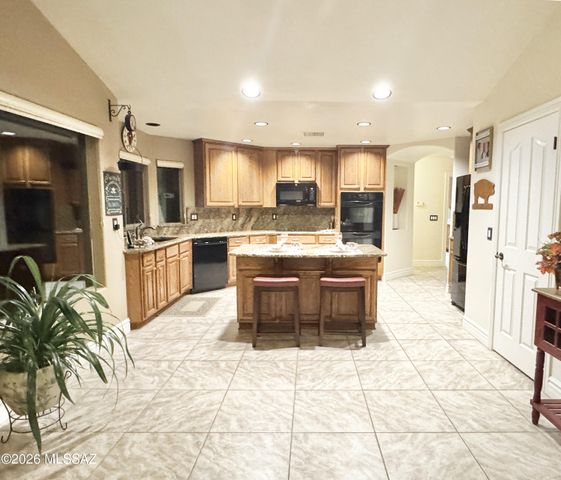 6569 E Javalina Court, Gold Canyon, AZ 85118