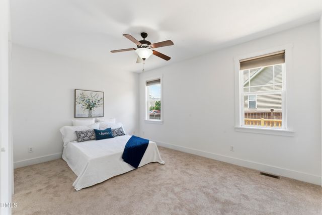 160 Braddock Drive, Lillington, NC 27546