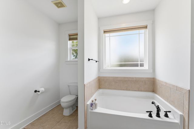 160 Braddock Drive, Lillington, NC 27546