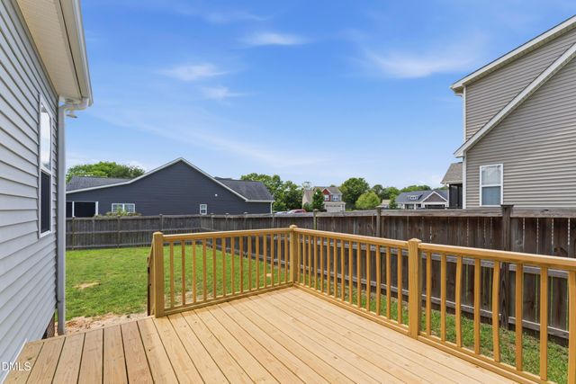 160 Braddock Drive, Lillington, NC 27546