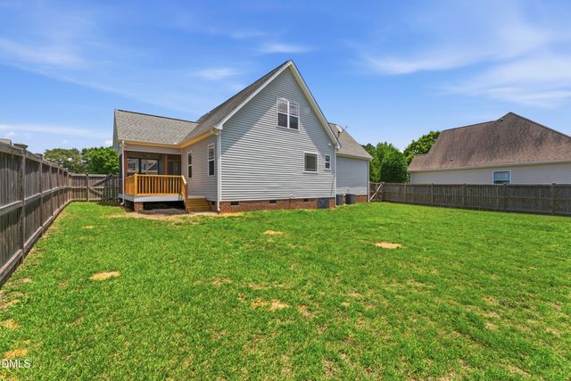 160 Braddock Drive, Lillington, NC 27546