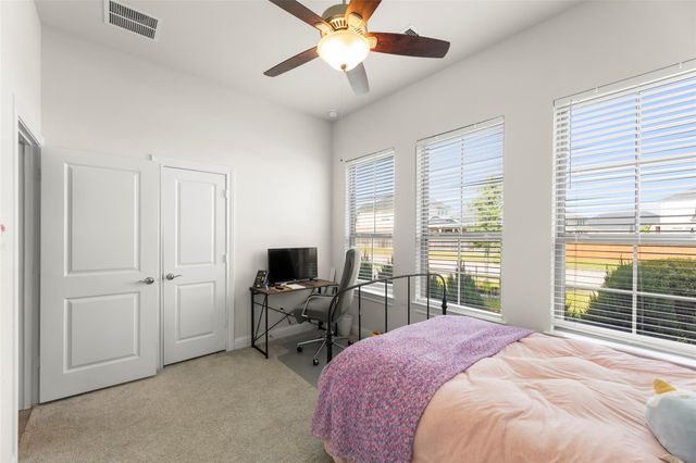 1939 Shallow Canyon Ln, Katy, TX 77494