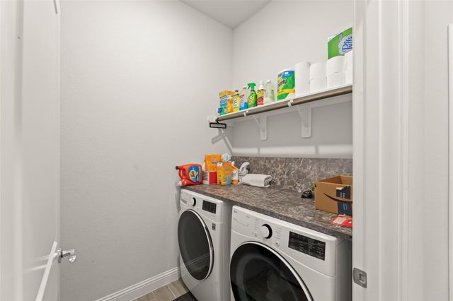 1939 Shallow Canyon Ln, Katy, TX 77494