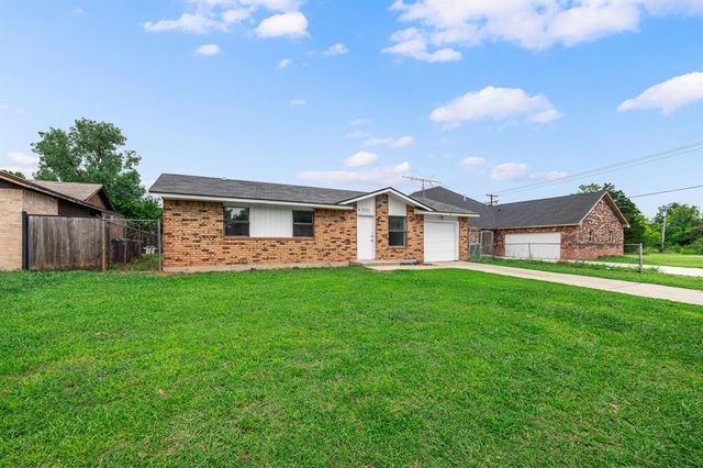 10906 Penrith Lane, Oklahoma City, OK 73114