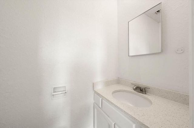 10906 Penrith Lane, Oklahoma City, OK 73114
