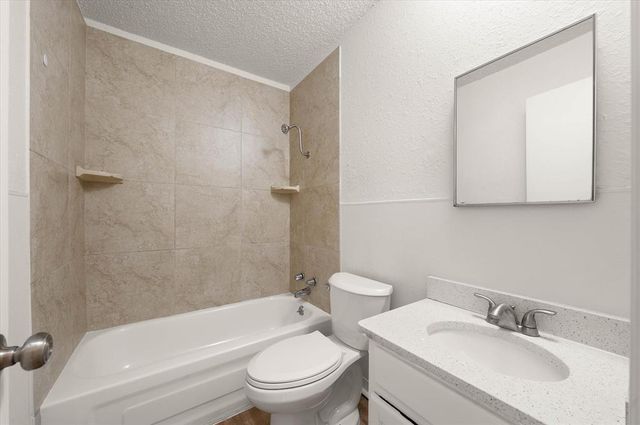 10906 Penrith Lane, Oklahoma City, OK 73114