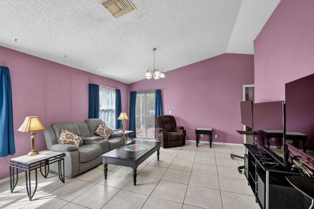 1081 Island Manor Drive, Greenacres, FL 33413