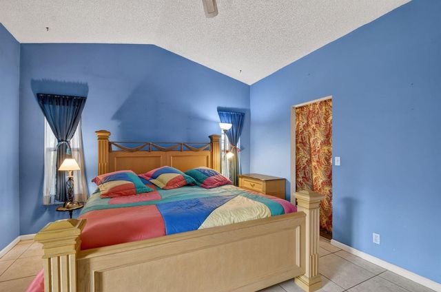 1081 Island Manor Drive, Greenacres, FL 33413