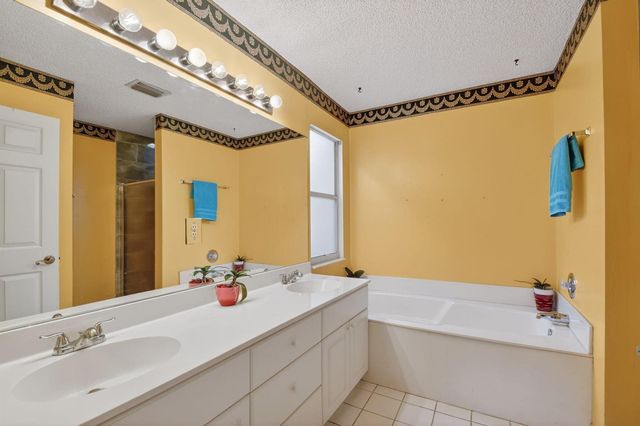 1081 Island Manor Drive, Greenacres, FL 33413