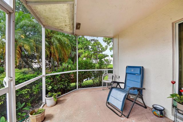 1081 Island Manor Drive, Greenacres, FL 33413