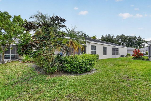 1081 Island Manor Drive, Greenacres, FL 33413