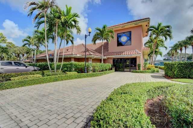 1081 Island Manor Drive, Greenacres, FL 33413