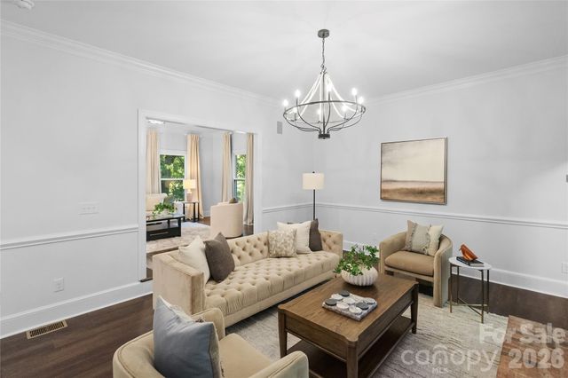 8503 Foxbridge Drive, Matthews, NC 28104