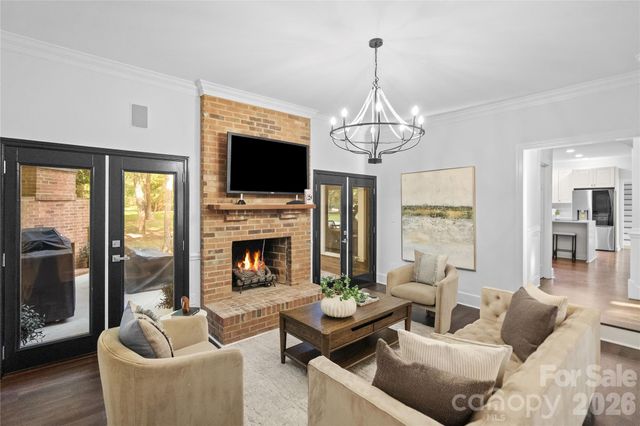 8503 Foxbridge Drive, Matthews, NC 28104