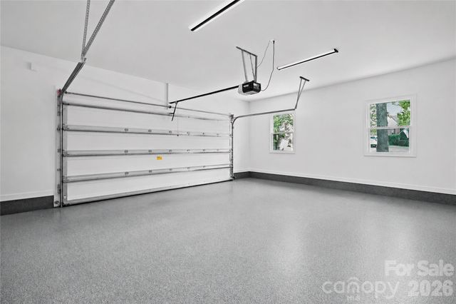 8503 Foxbridge Drive, Matthews, NC 28104