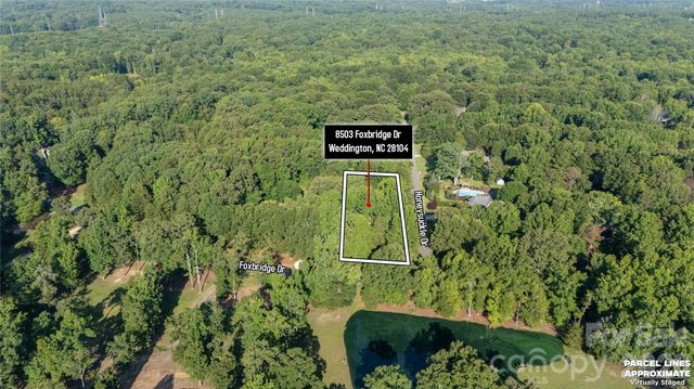 8503 Foxbridge Drive, Matthews, NC 28104