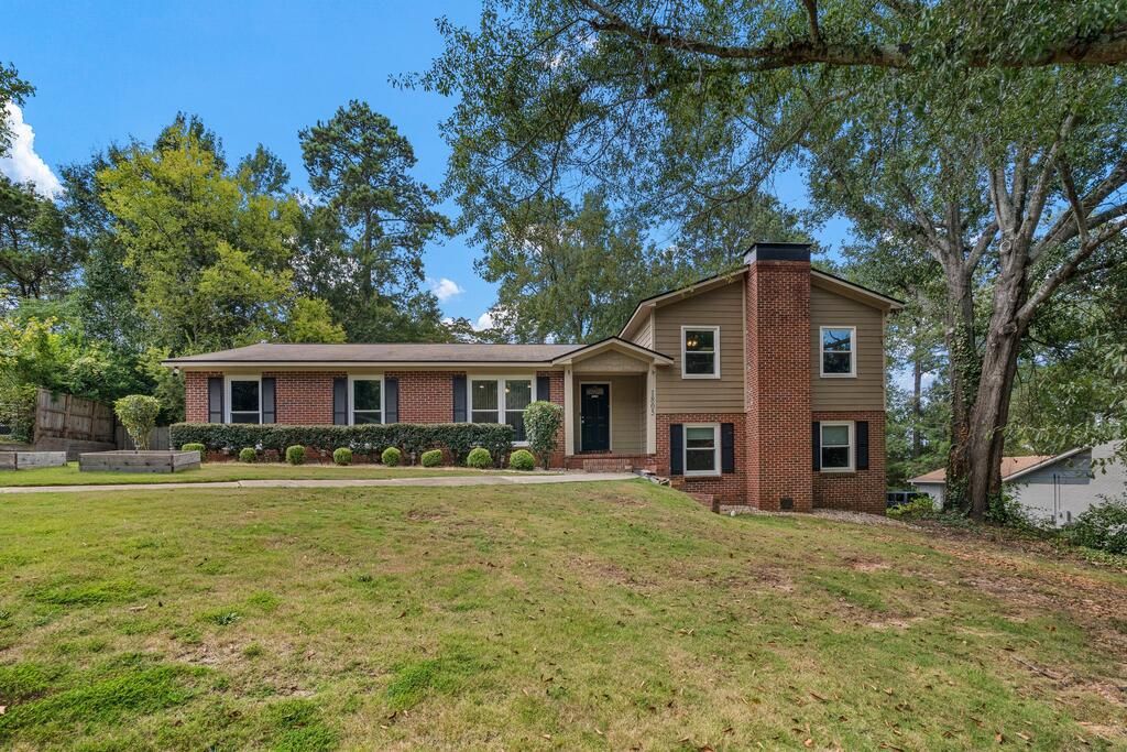 1805 Carriage Drive, Phenix City, AL 36867