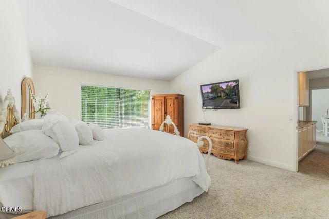 263 Fox Hills Drive, Thousand Oaks, CA 91361