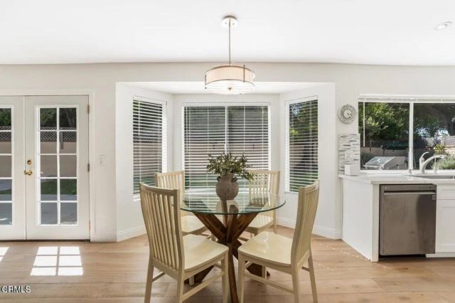 263 Fox Hills Drive, Thousand Oaks, CA 91361