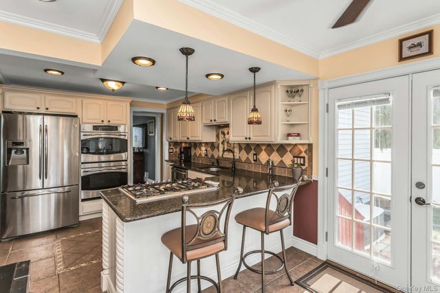 219 N Nassau Avenue, Massapequa, NY 11758