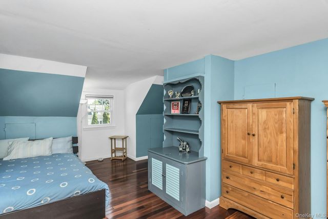 219 N Nassau Avenue, Massapequa, NY 11758