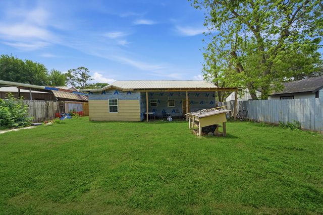 7511 Arnim Street, Houston, TX 77087