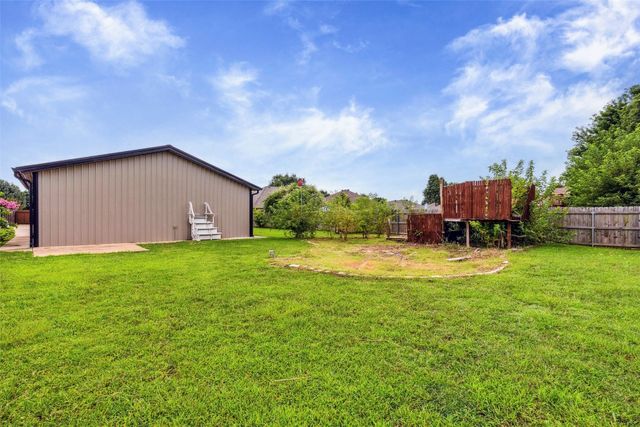 917 Westbury Terrace, Yukon, OK 73099