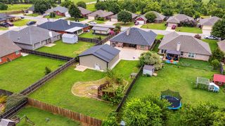 917 Westbury Terrace, Yukon, OK 73099