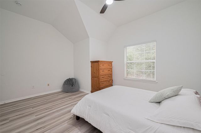 70 N Altwood Circle, The Woodlands, TX 77382
