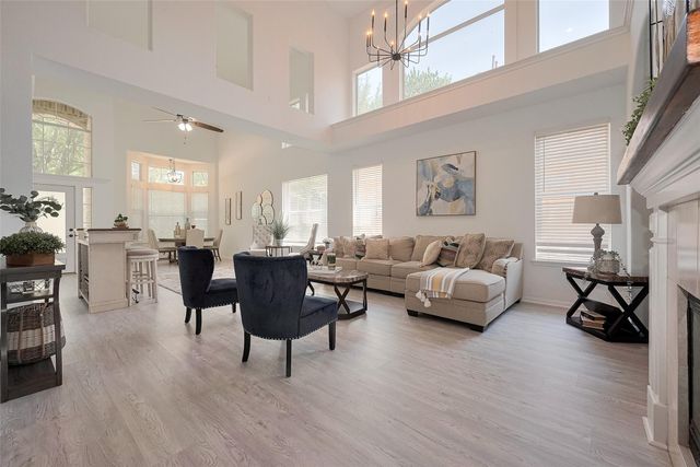 70 N Altwood Circle, The Woodlands, TX 77382
