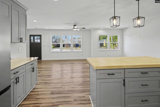 1506 S Kilbourne Road, Columbia, SC 29205