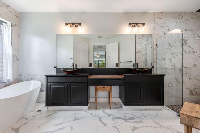 116 BELLA VISTA Way, Royal Palm Beach, FL 33411