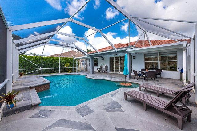 116 BELLA VISTA Way, Royal Palm Beach, FL 33411