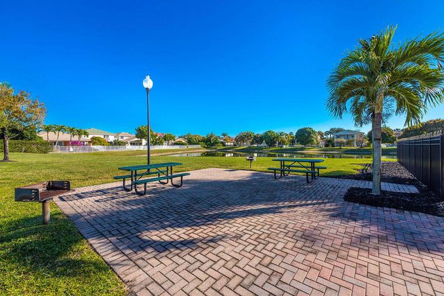 116 BELLA VISTA Way, Royal Palm Beach, FL 33411