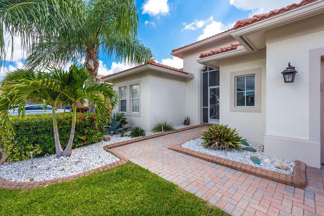 116 BELLA VISTA Way, Royal Palm Beach, FL 33411