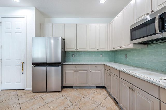 116 BELLA VISTA Way, Royal Palm Beach, FL 33411