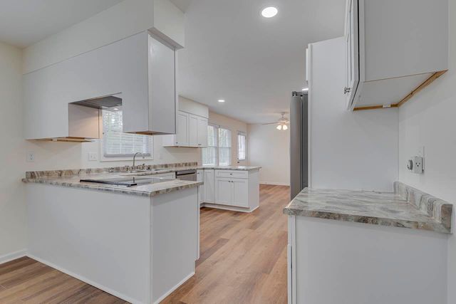 1 Pine Creek Court, Greenville, SC 29605