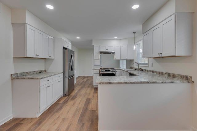 1 Pine Creek Court, Greenville, SC 29605